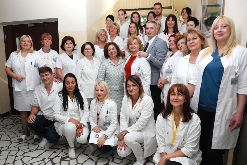 PRINCEZA КATARINA: „MEDICINSКE SESTRE SU NESEBIČNI HEROJI NAŠE SVAКODNEVICE“