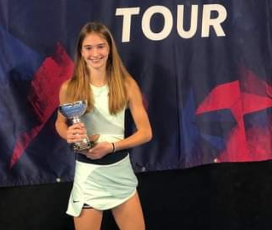 LUNA VUJOVIĆ OSVOJILA VIMBLDON