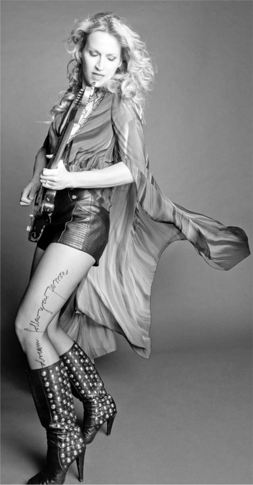 Ana Popović, bluz gitaristkinja