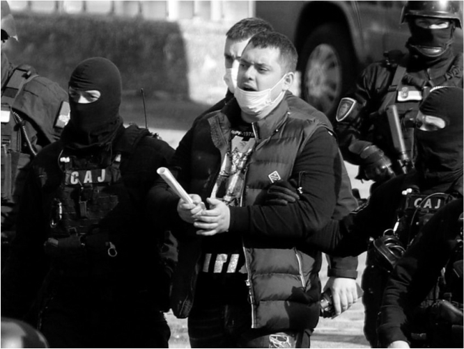 BRISANJE GRANICA IZMEDJU KRIMINALA I POLITIKE